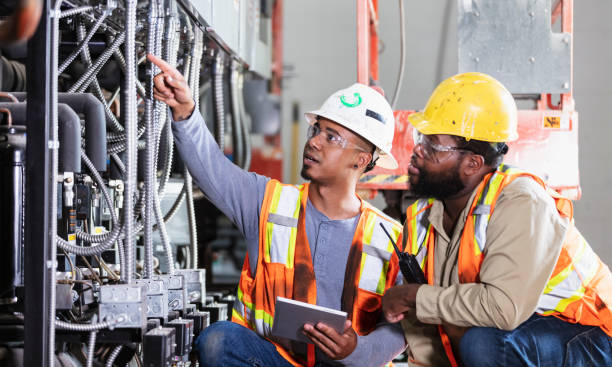 Best Electrical Contractors for Businesses  in Britton, SD